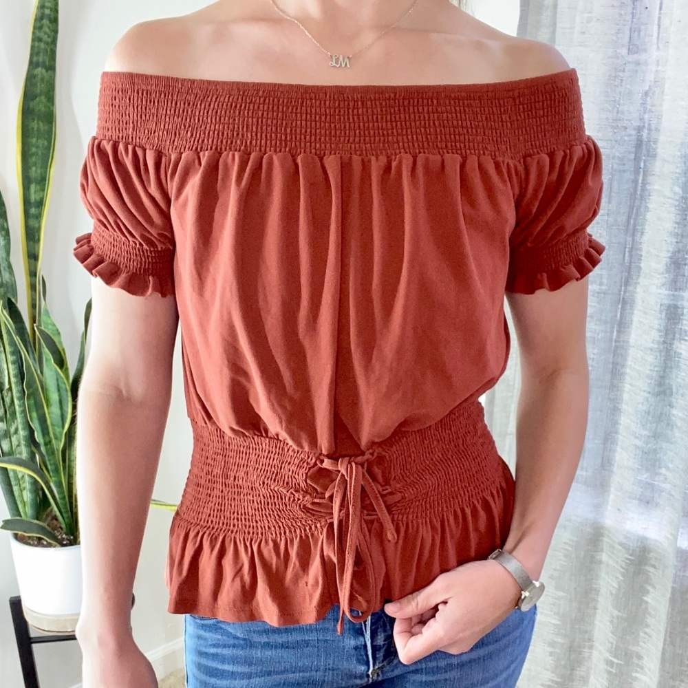 Fall orange unique women’s shirt size Medium.